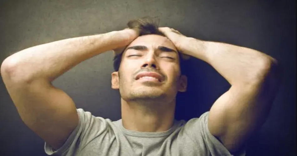 你還在網(wǎng)上隨意賣藥吃？ED別亂吃，要看第四代偉哥阿伐那非！
